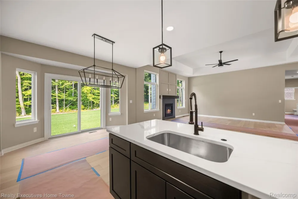 34823 CARDINAL LANE Richmond City, MI 48062