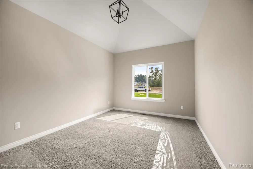 34823 CARDINAL LANE Richmond City, MI 48062