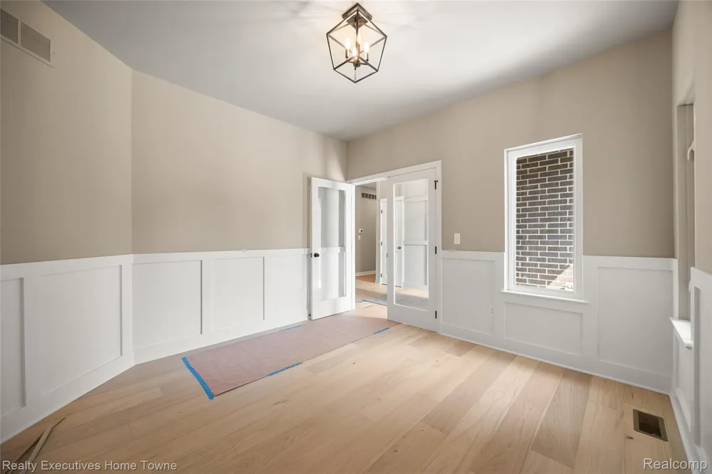 34823 CARDINAL LANE Richmond City, MI 48062