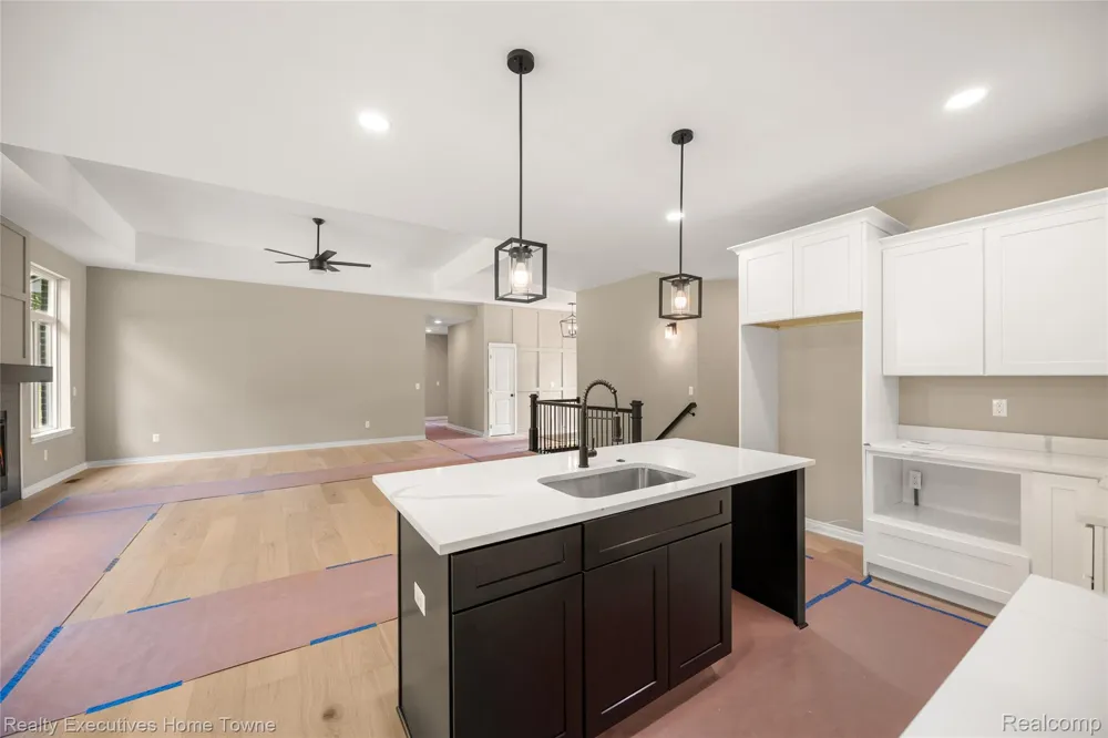 34823 CARDINAL LANE Richmond City, MI 48062