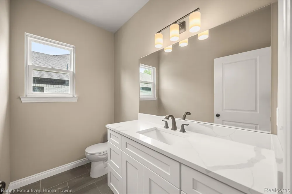 34823 CARDINAL LANE Richmond City, MI 48062