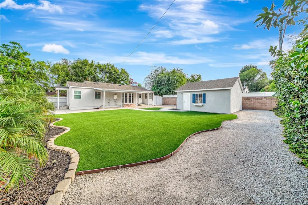 22907 Leonora Dr Woodland Hills, CA 91367