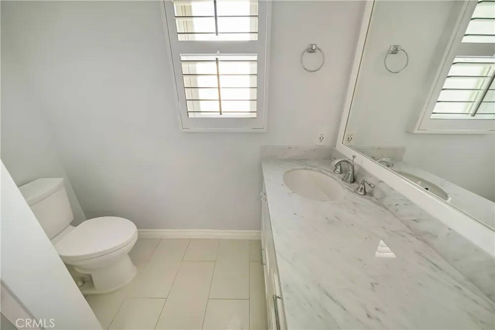 22907 Leonora Dr Woodland Hills, CA 91367