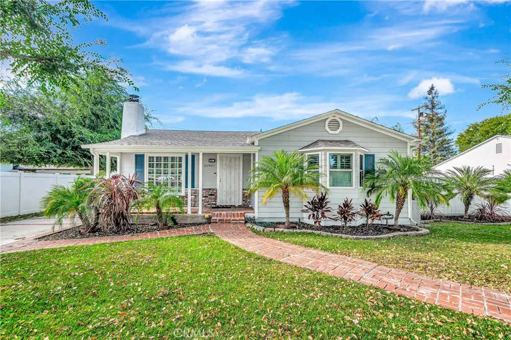 22907 Leonora Dr Woodland Hills, CA 91367