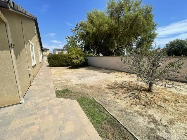 1247 Bellingham Dr Oceanside, CA 92057