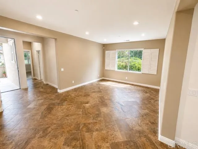 1247 Bellingham Dr Oceanside, CA 92057