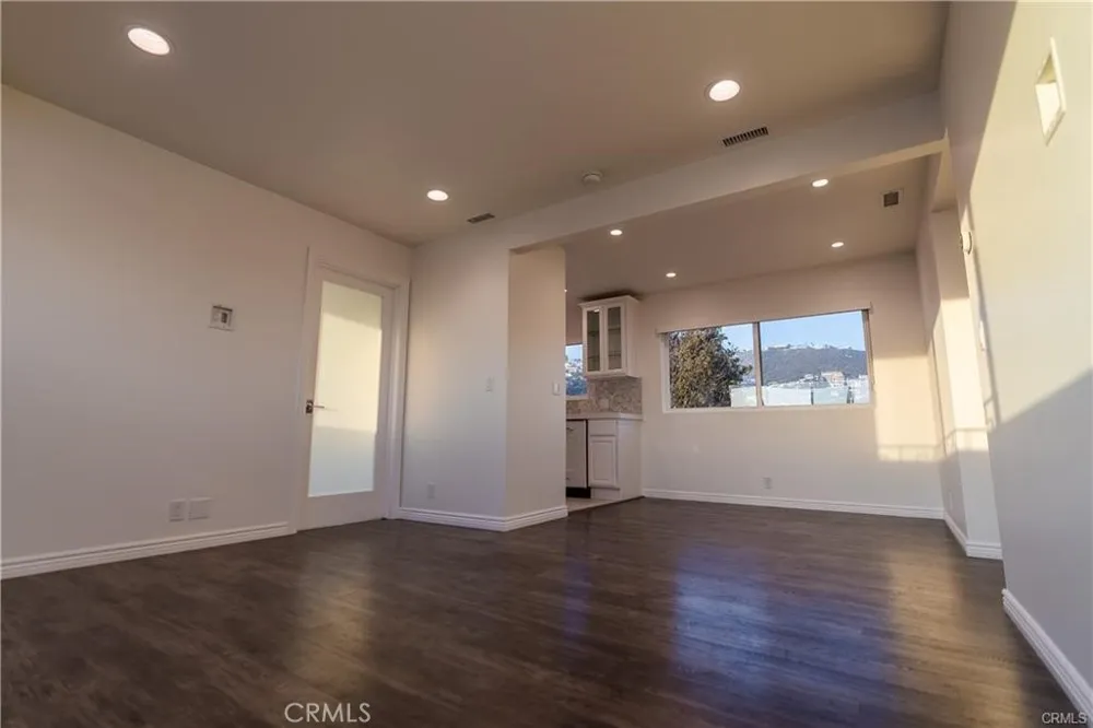 577 S Ramona #E Laguna Beach, CA 92651