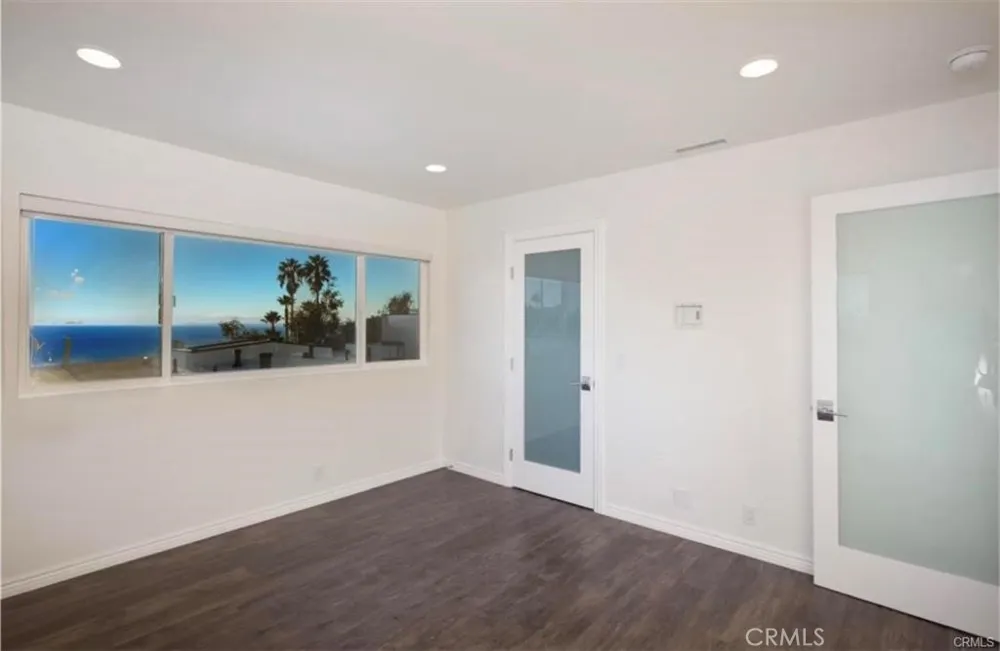 577 S Ramona #E Laguna Beach, CA 92651