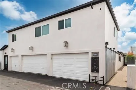 577 S Ramona #E Laguna Beach, CA 92651