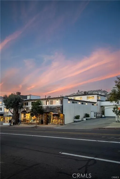 577 S Ramona #E
