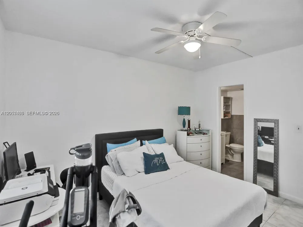 2040 NW 81st Ave #117 Pembroke Pines, FL 33024