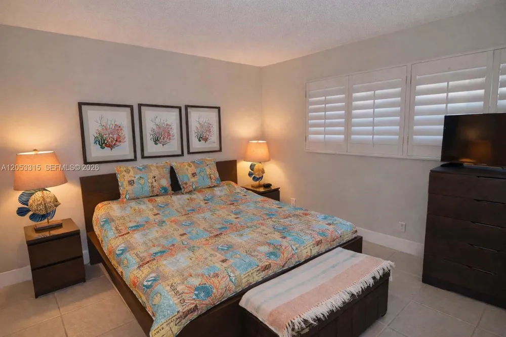 3530 NW 52nd Ave #509 Lauderdale Lakes, FL 33319