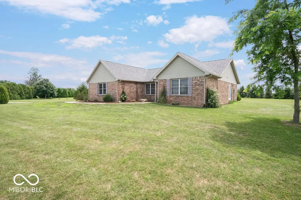 5307 W Division Road Tipton, IN 46072
