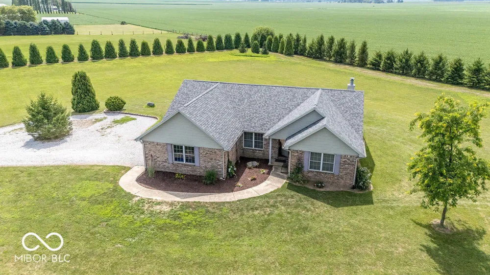 5307 W Division Road Tipton, IN 46072