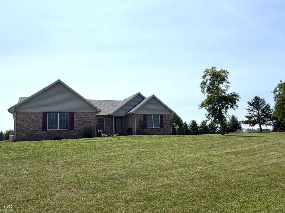 5307 W Division Road Tipton, IN 46072