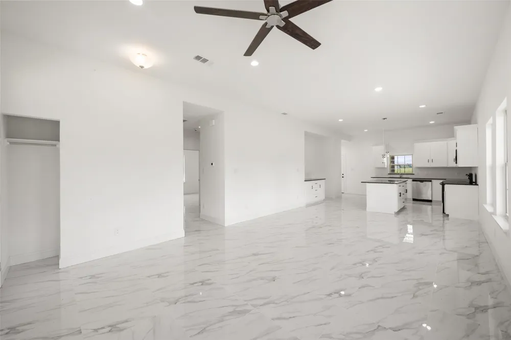 149 LBJ Ranch Road Trinidad, TX 75163