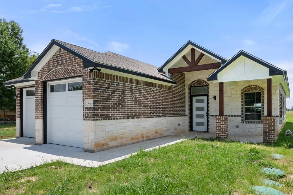 149 LBJ Ranch Road Trinidad, TX 75163