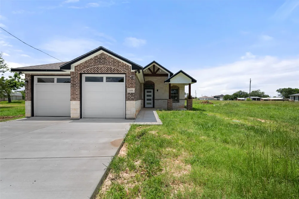 149 LBJ Ranch Road Trinidad, TX 75163