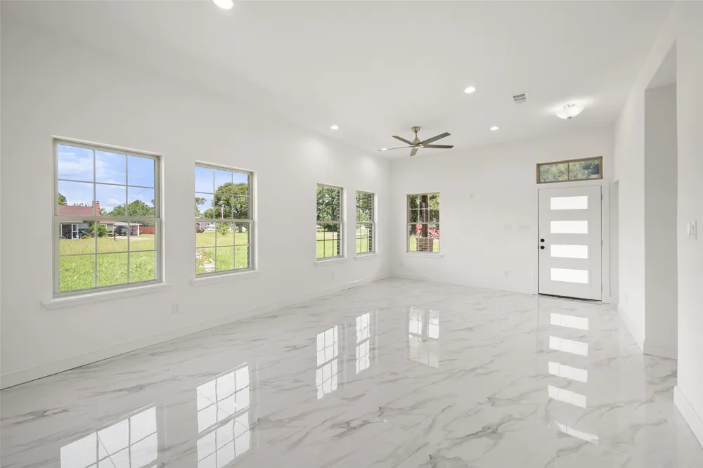 149 LBJ Ranch Road Trinidad, TX 75163