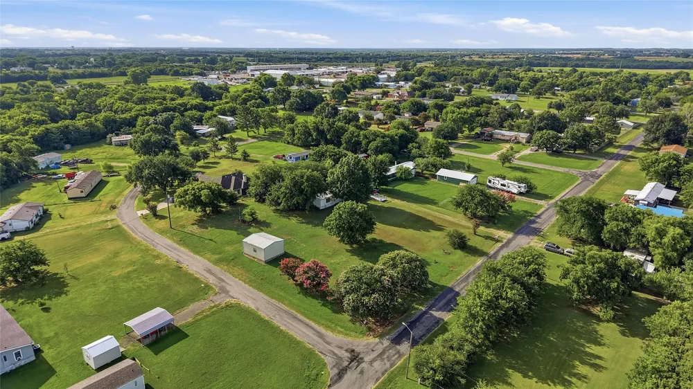 409 Katie Rose Lane Southmayd, TX 75092