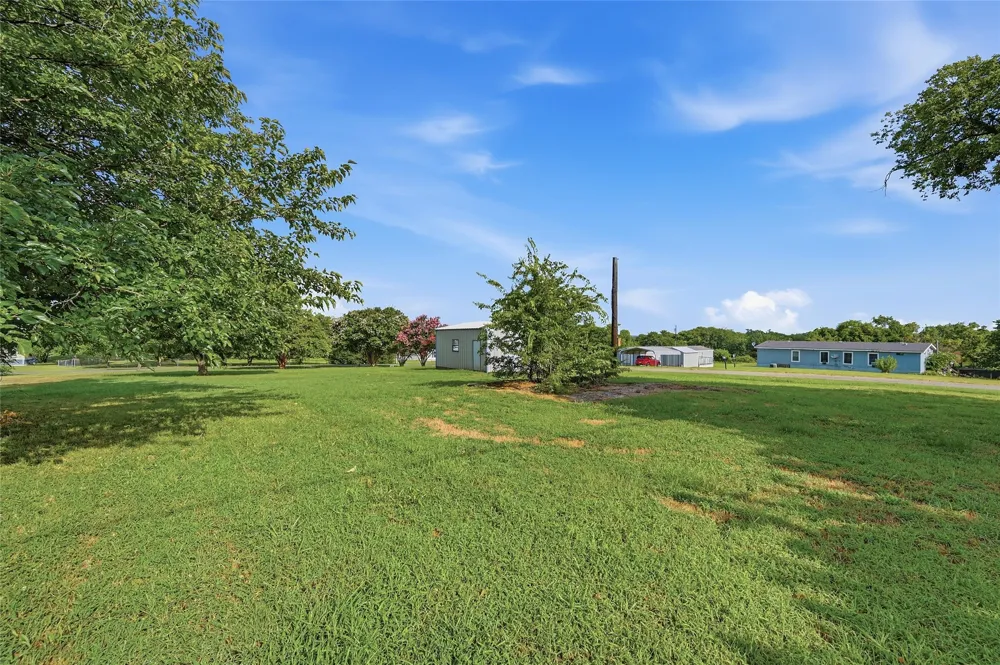 409 Katie Rose Lane Southmayd, TX 75092