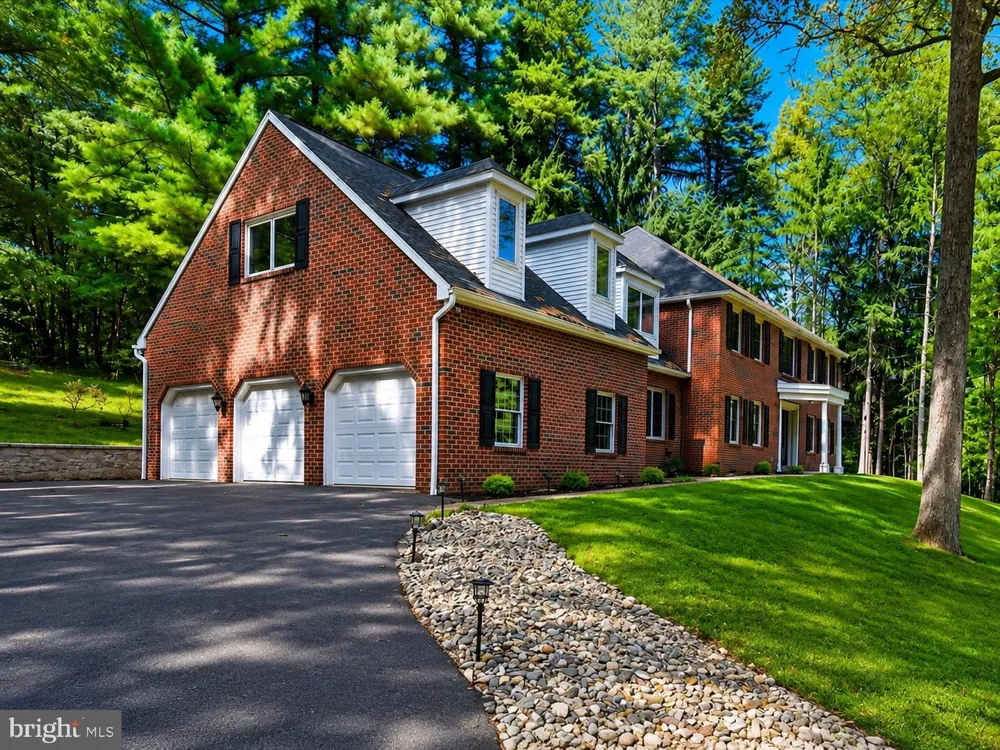 3 HESSIAN BOULEVARD Reading, PA 19607