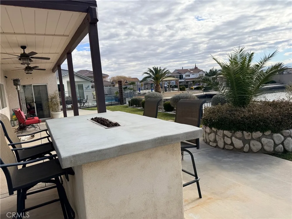 18285 Harbor Drive Victorville, CA 92395