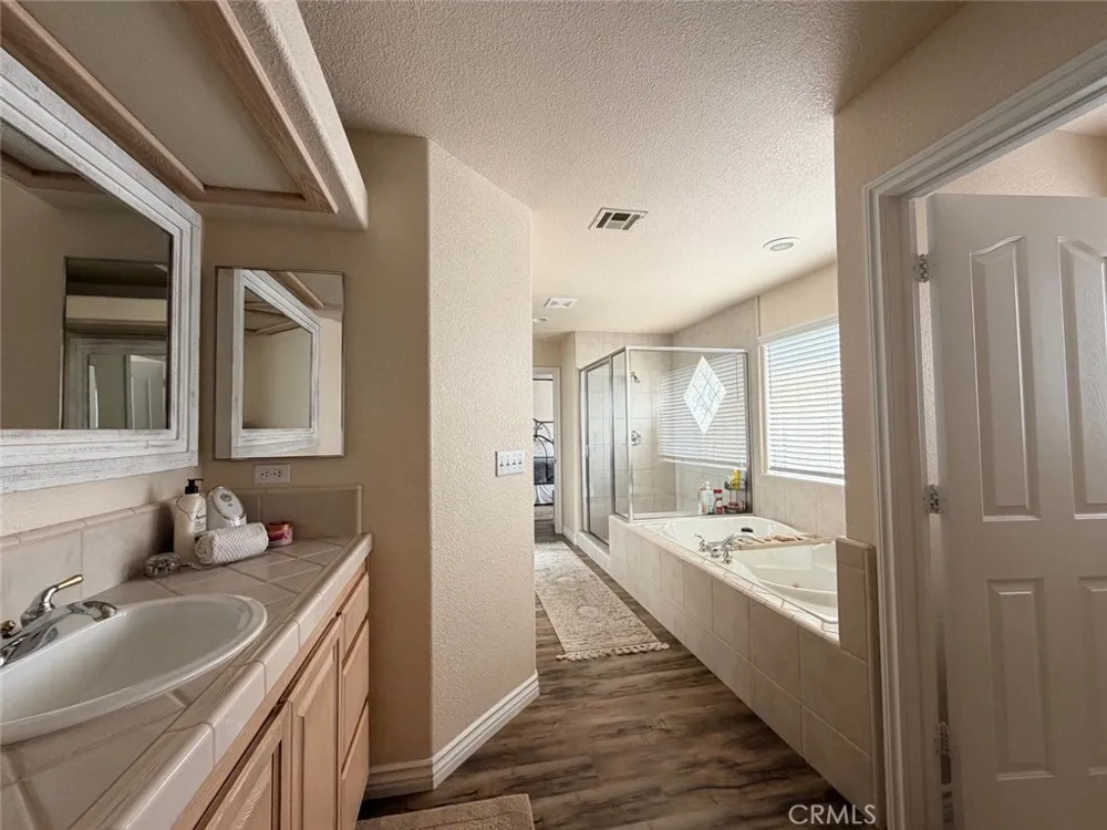18285 Harbor Drive Victorville, CA 92395