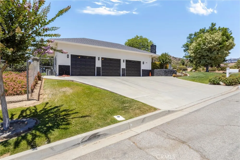 35884 Ramada Lane Yucaipa, CA 92399