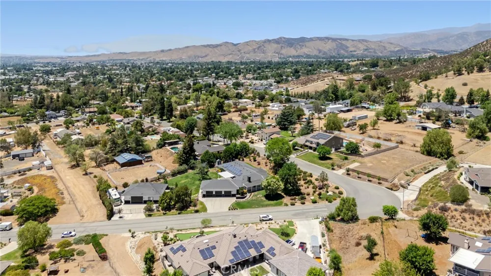 35884 Ramada Lane Yucaipa, CA 92399