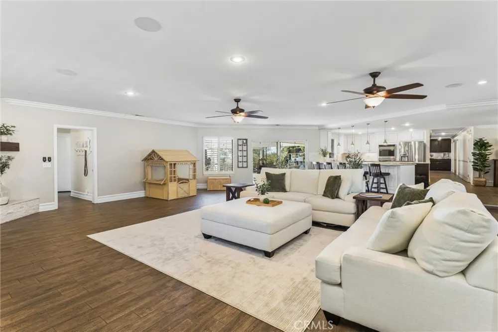 35884 Ramada Lane Yucaipa, CA 92399