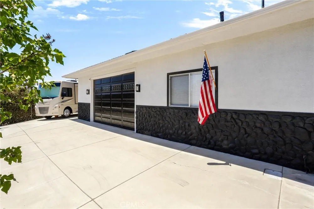 35884 Ramada Lane Yucaipa, CA 92399