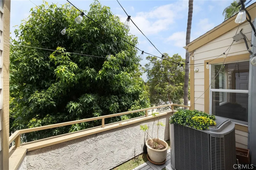 645 Chestnut #305 Long Beach, CA 90802
