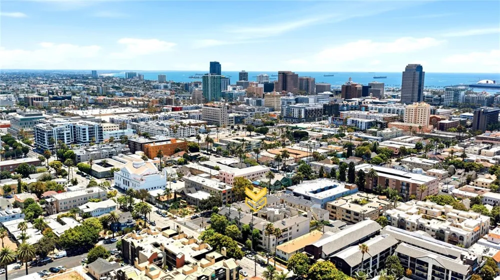 645 Chestnut #305 Long Beach, CA 90802