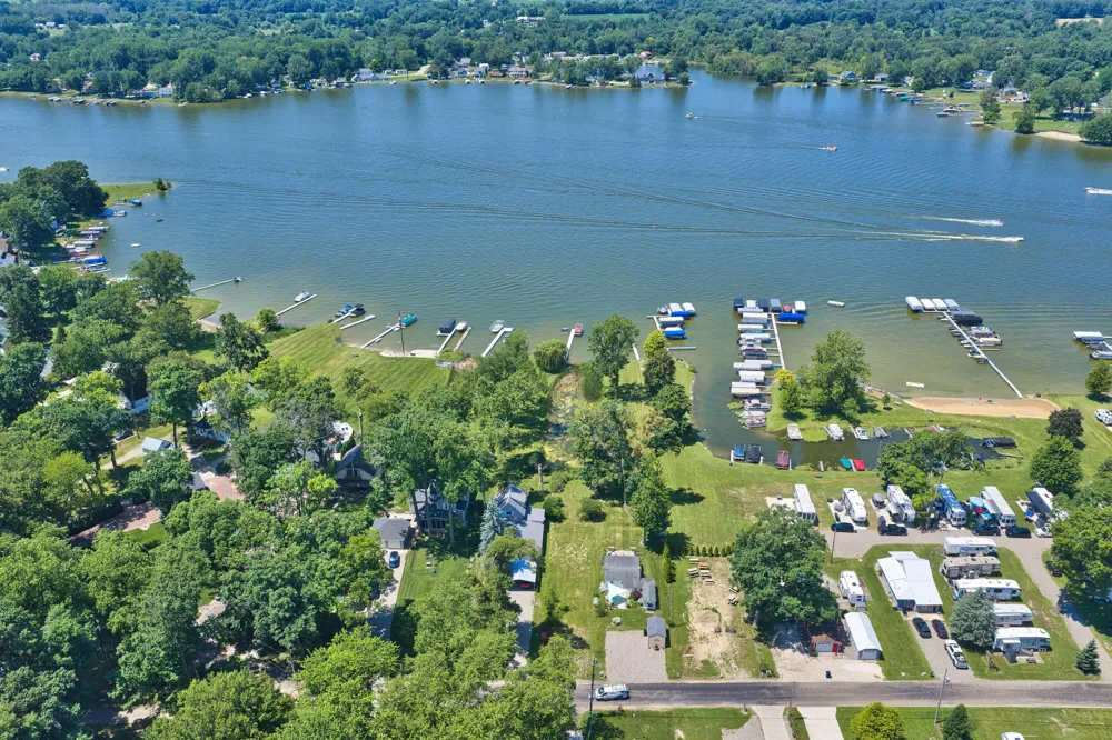 196 Wildwood Beach Road Quincy, MI 49082