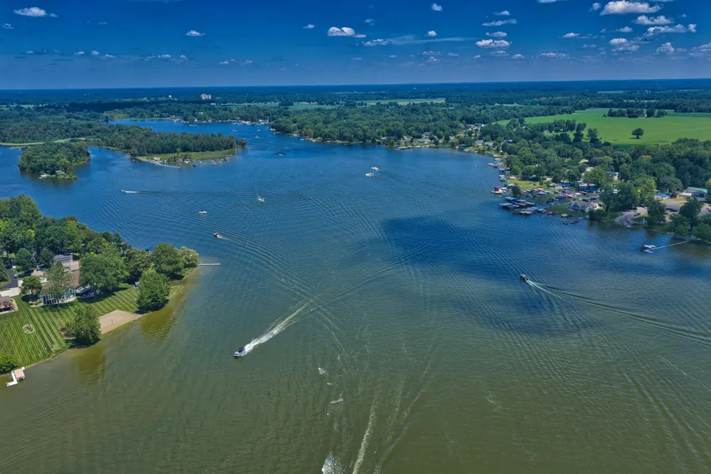 196 Wildwood Beach Road Quincy, MI 49082