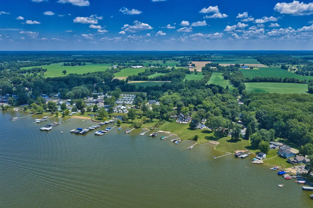 196 Wildwood Beach Road Quincy, MI 49082