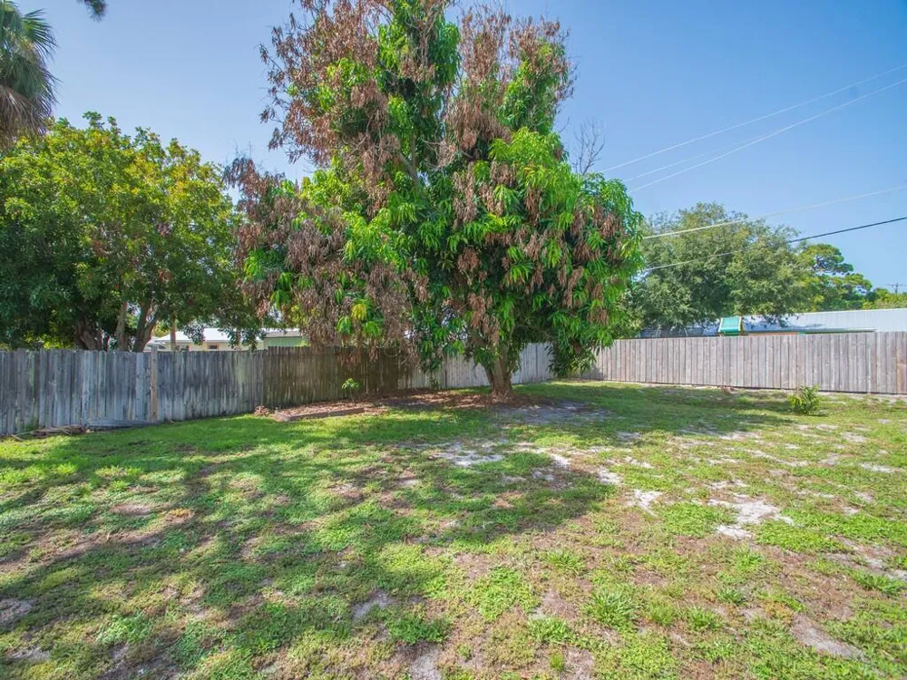2309 NE 13th Court Jensen Beach, FL 34957