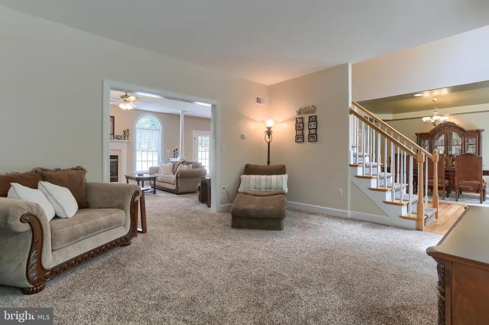 304 IRON VALLEY DRIVE Lebanon, PA 17042
