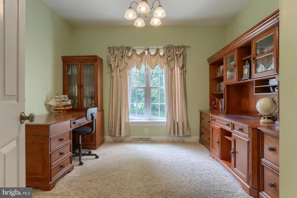 304 IRON VALLEY DRIVE Lebanon, PA 17042