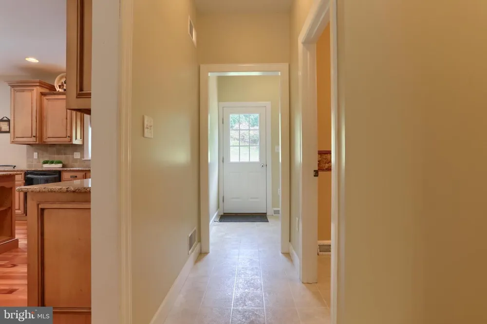 304 IRON VALLEY DRIVE Lebanon, PA 17042