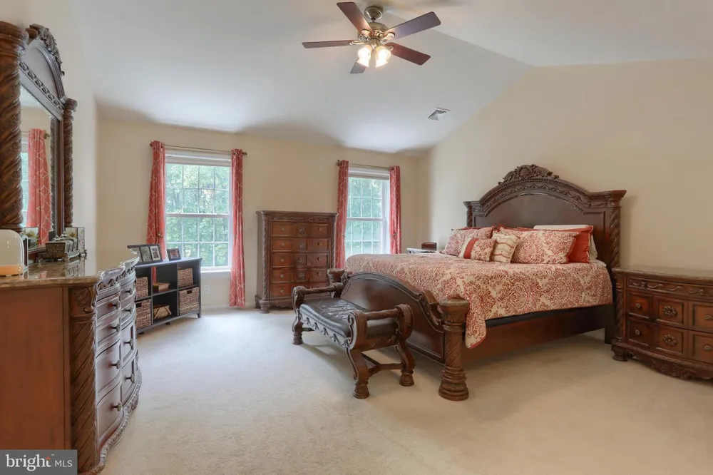 304 IRON VALLEY DRIVE Lebanon, PA 17042