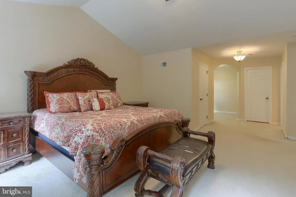 304 IRON VALLEY DRIVE Lebanon, PA 17042