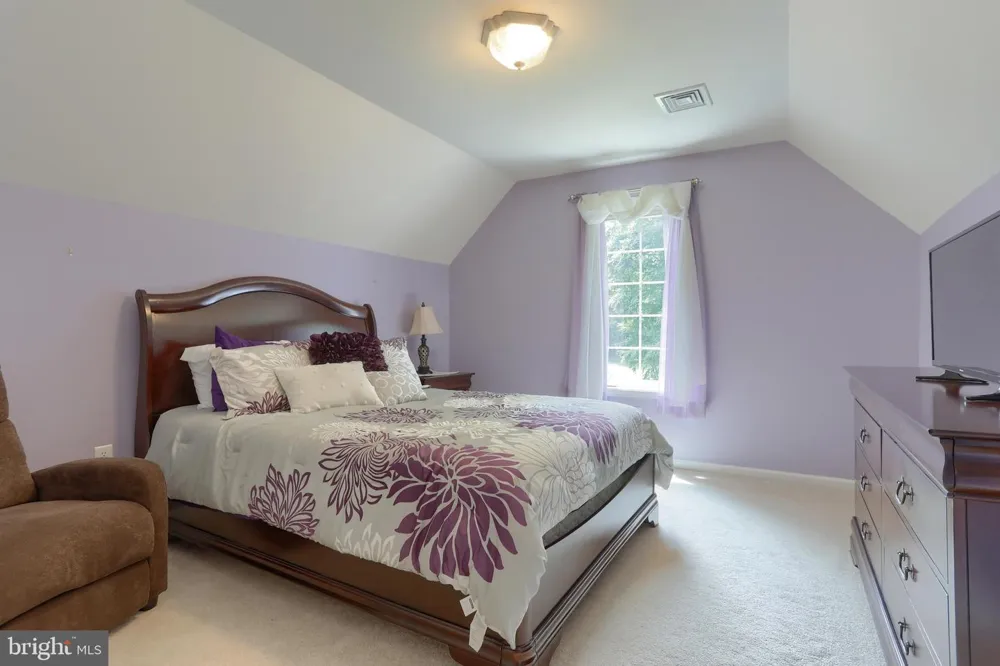 304 IRON VALLEY DRIVE Lebanon, PA 17042