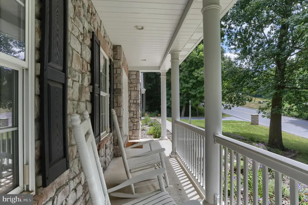304 IRON VALLEY DRIVE Lebanon, PA 17042