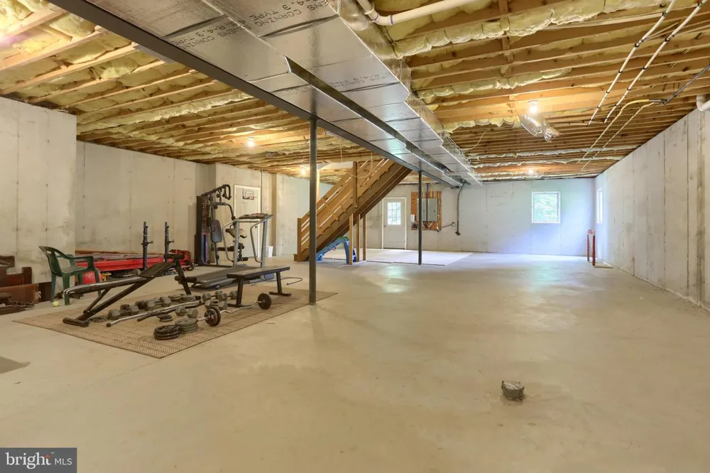 304 IRON VALLEY DRIVE Lebanon, PA 17042