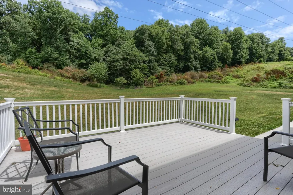 304 IRON VALLEY DRIVE Lebanon, PA 17042