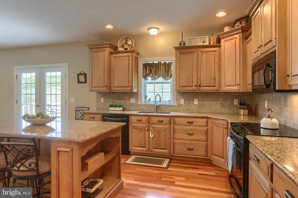 304 IRON VALLEY DRIVE Lebanon, PA 17042