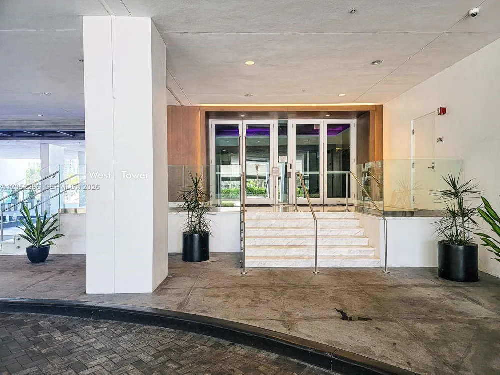 400 Sunny Isles Blvd #1604 Sunny Isles Beach, FL 33160