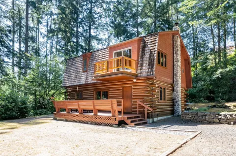 879 9th Ave